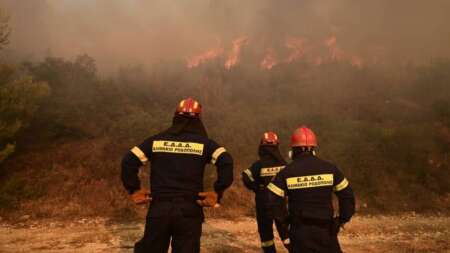 live-σε-πύρινο-κλοιό-η-ελλάδα-μας-φωτιές-σχ-164318